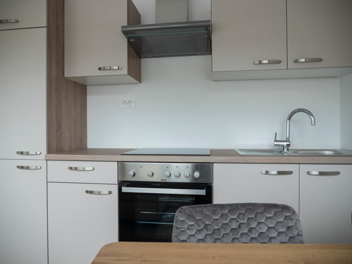Apartments Aura Deskle المظهر الخارجي الصورة